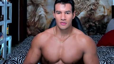 oliver_tommy online show from October 31, 3:12 pm