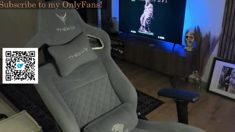 oliverrgroove online show from October 24, 3:02 pm