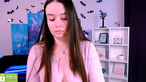 Olivia online show from December 30, 11:15 am