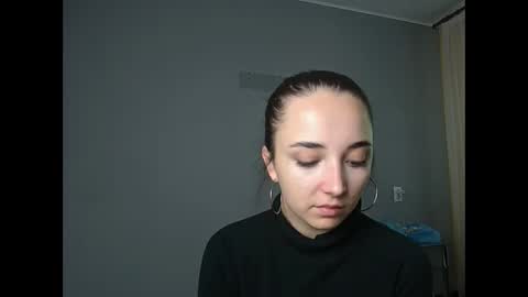 Olivia online show from September 26, 10:01 am