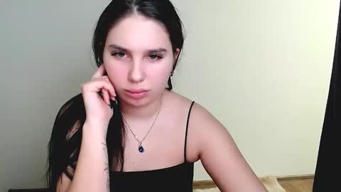 Olivia online show from March 10, 11:18 pm