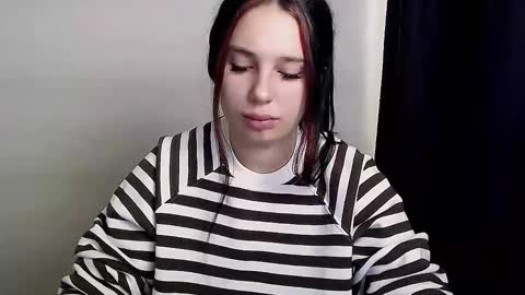 Olivia online show from October 28, 5:08 am