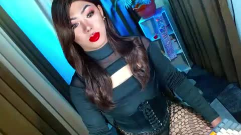 Miss OLIVIA online show from October 24, 8:59 am