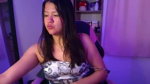 Olivia online show from April 7, 12:18 pm