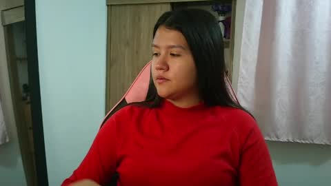 Olivia online show from March 31, 12:16 pm