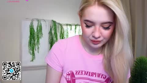 Olivia online show from February 18, 2:11 am