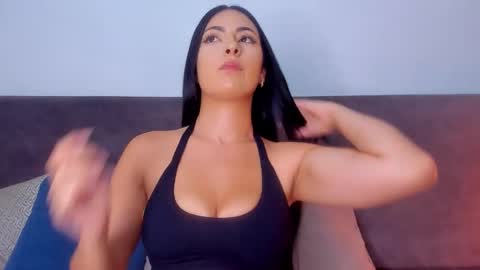 OLIVIA online show from March 4, 12:40 am