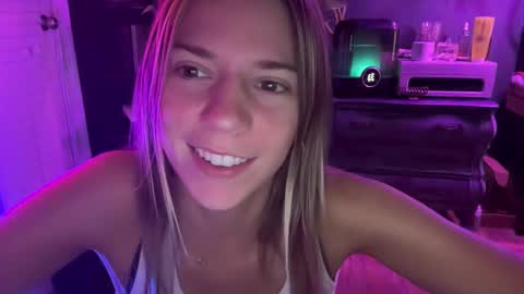 Olivia online show from January 10, 5:05 am