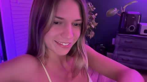 Olivia online show from March 10, 7:00 am