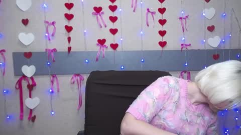 OliviaHorst online show from February 22, 1:57 pm