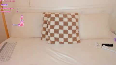 Olivia online show from December 3, 7:09 am