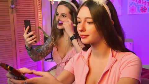 Liv online show from October 25, 9:04 pm