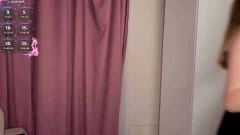 Kylie online show from February 5, 7:39 pm