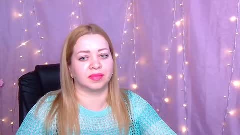Oliviaverr online show from March 12, 1:26 pm