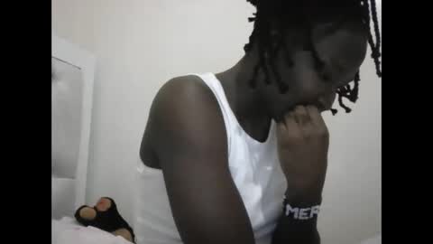 olwami4 online show from May 7, 9:54 pm
