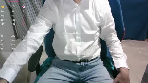 Snapshot of omar87ram chatting on December 29, 11:18 pm Omar online show from December 29, 11:18 pm