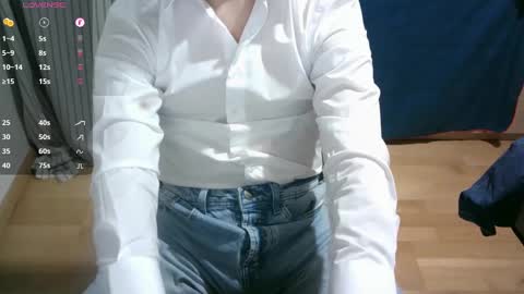 Snapshot of omar87ram chatting on March 9, 12:31 am Omar online show from March 9, 12:31 am