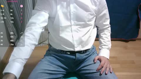 Snapshot of omar87ram chatting on January 21, 7:06 pm Omar online show from January 21, 7:06 pm