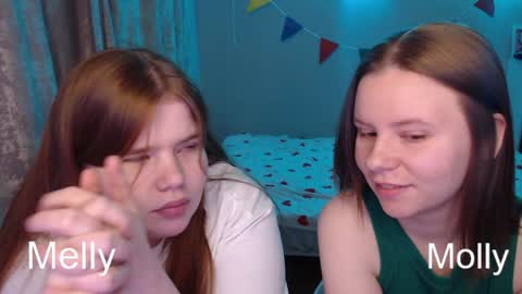 Snapshot of omellyoo chatting on January 7, 2:19 pm  MellY  online show from January 7, 2:19 pm