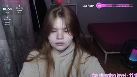 Snapshot of omellyoo chatting on December 9, 8:55 am  MellY  online show from December 9, 8:55 am