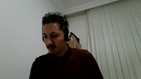 omy pm me online show from January 4, 8:27 pm