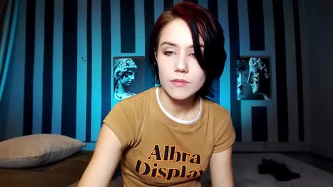 onaloon online show from November 25, 1:59 am