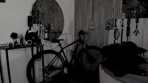     ... online show from April 5, 12:51 am