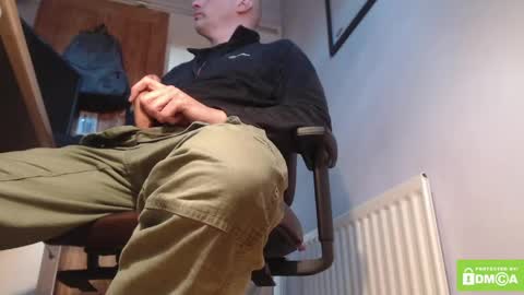 one balled wonder online show from March 31, 3:56 pm