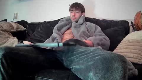 onesieboyx online show from February 3, 11:58 am