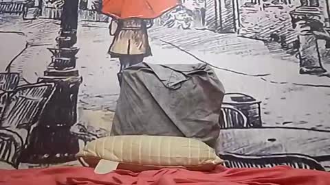 Giorgeo  Armani online show from November 5, 7:16 pm