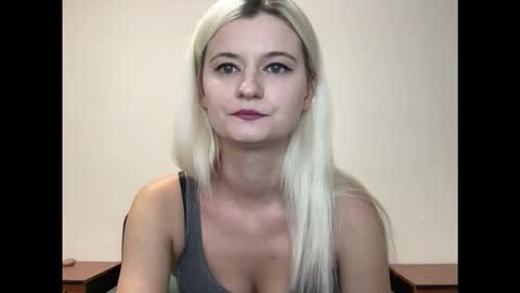 Onika online show from September 15, 10:00 pm