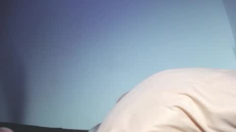 onzas_ online show from September 20, 1:30 am