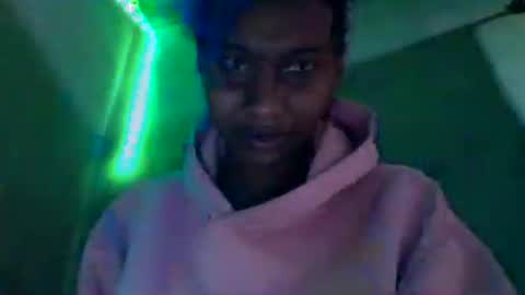 oolyette online show from October 29, 11:56 am