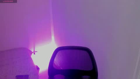 Miss Guzman  online show from April 11, 3:00 am