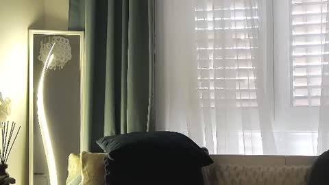orianawade online show from July 31, 6:03 am