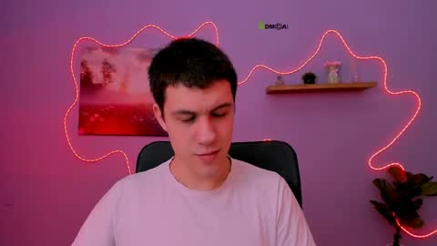 oscar_rage online show from April 25, 6:49 pm