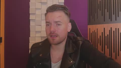 Oscar Steel Savage online show from March 9, 9:36 pm