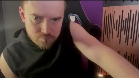 Oscar Steel Savage online show from February 26, 7:10 pm