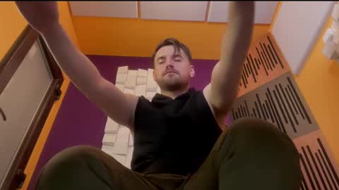 Oscar Steel Savage online show from February 25, 4:24 am