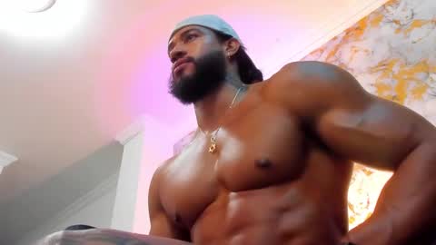 Snapshot of osher_cox chatting on February 5, 6:35 am osher_cox online show from February 5, 6:35 am