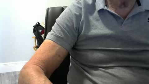 Ossi online show from January 10, 9:31 pm