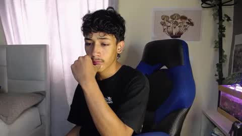 ostin 18hot online show from September 16, 6:33 pm