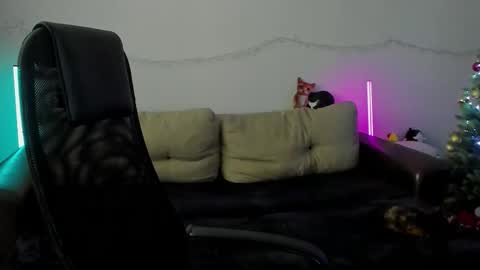 Ostin online show from December 22, 5:25 am