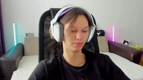 Ostin online show from February 14, 7:44 am