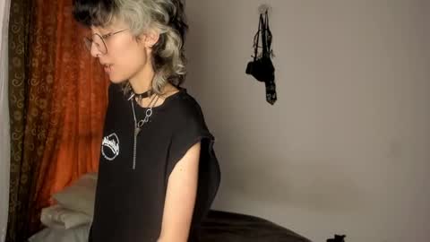 Otto 3 online show from February 17, 6:50 pm