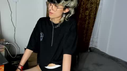 Otto 3 online show from December 27, 9:22 pm