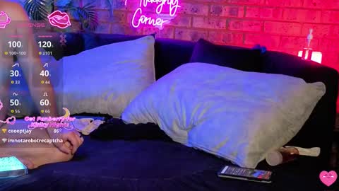 OurJourneyXoXo online show from February 17, 8:02 am