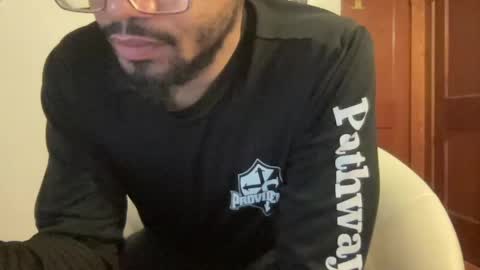outofhisleague_ online show from May 15, 10:28 pm