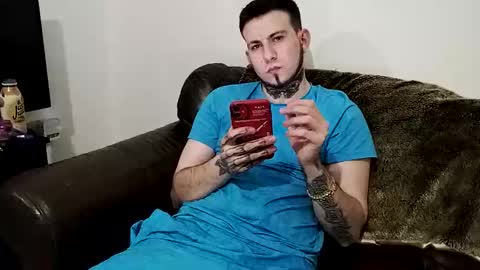 Owen kayz online show from March 28, 8:21 pm