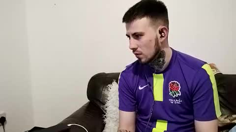 Owen kayz online show from March 19, 10:25 pm